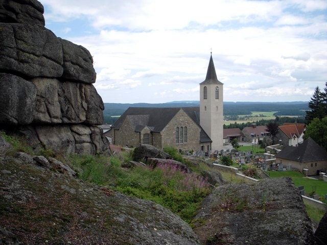 Kirche - Blick vom Wachtstein