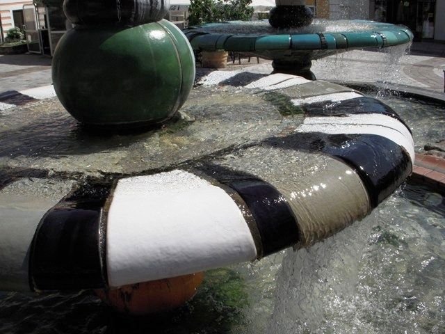 Hundertwasserbrunnen Detail