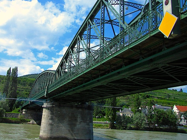 Donaubrücke Stein-Mautern
